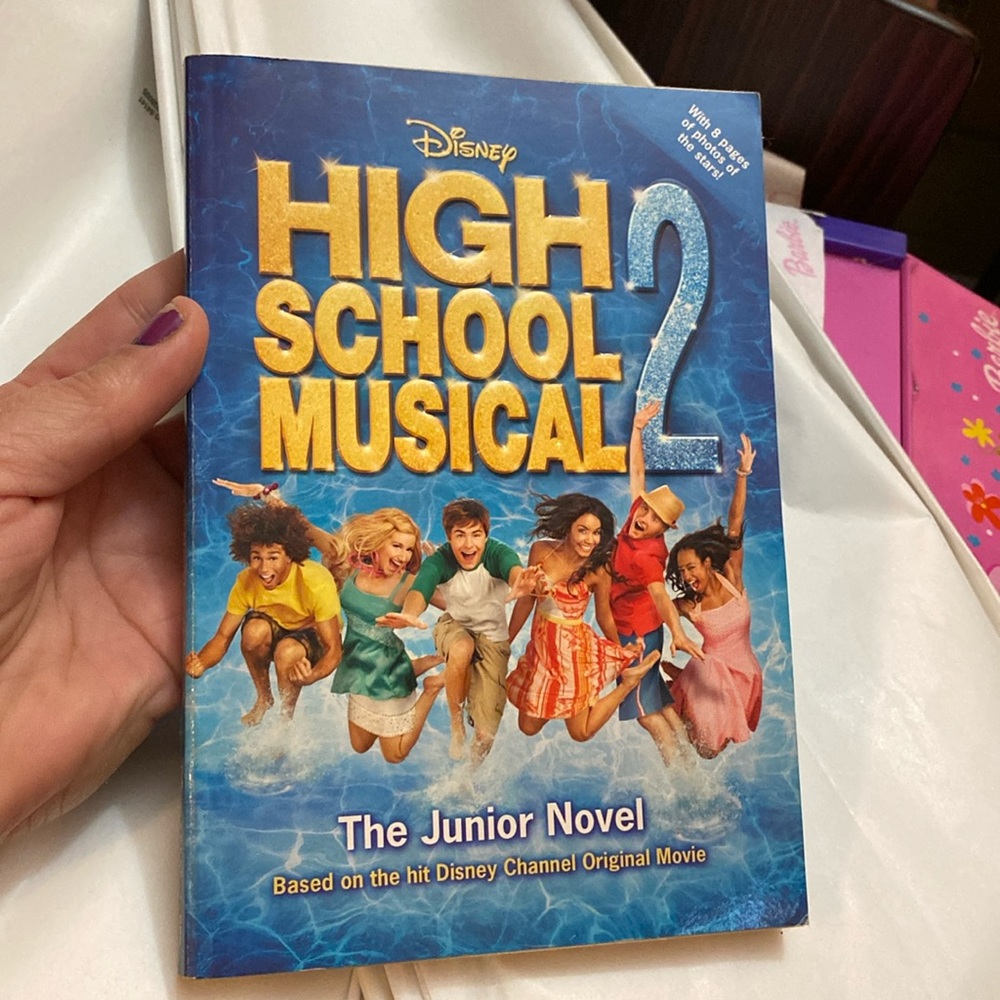 High school musical 2 book